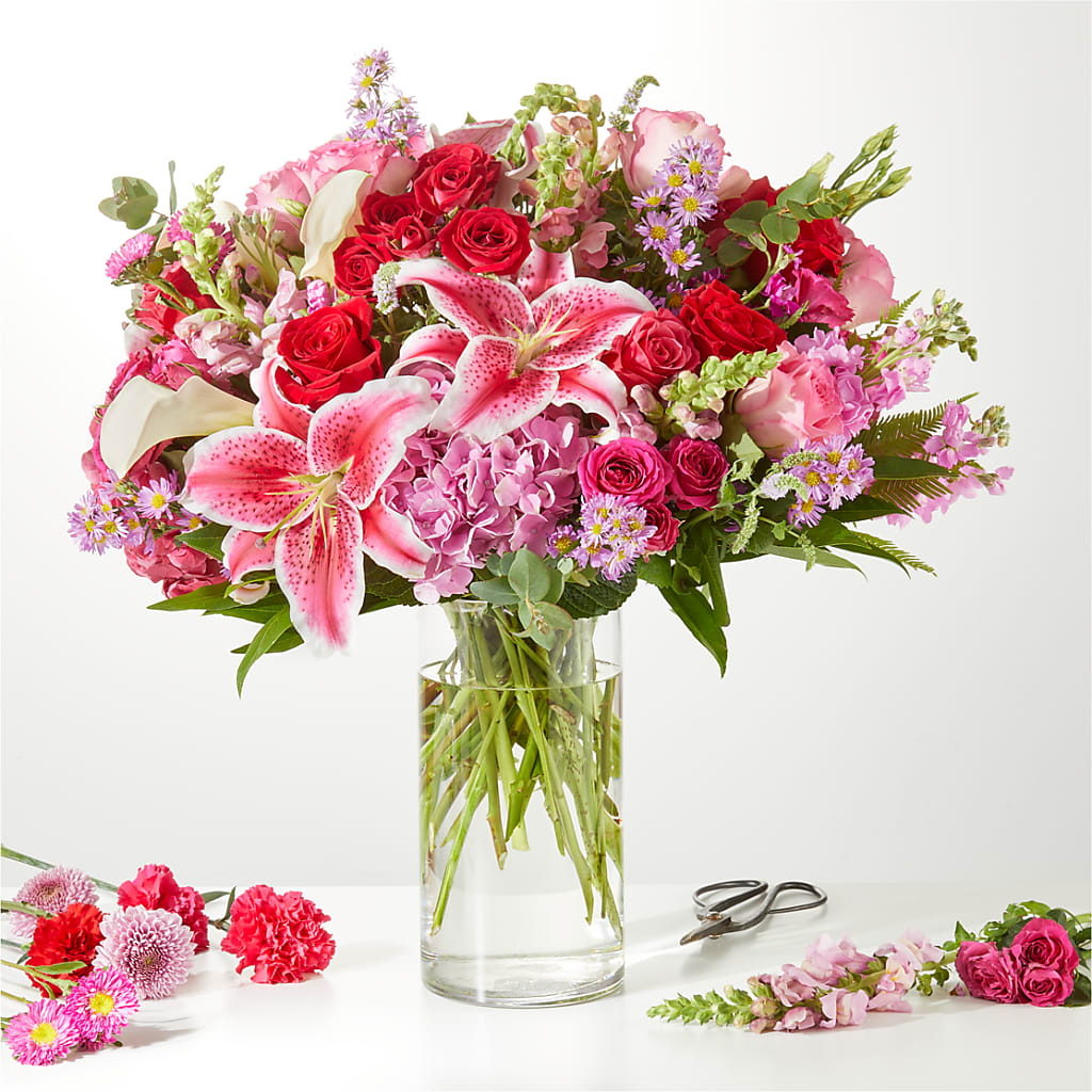 Swooning Over You - A Luxury Florist Original – Decor Flowers And Events, Katy TX