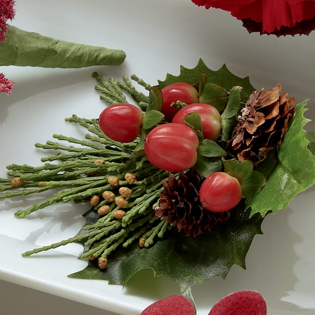 Red Berry Boutonniere – Decor Flowers And Events, Katy TX